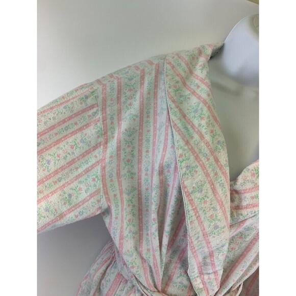 Lanz of Salzburg Tyrolean Flannel Wrap Robe Heart Flowers Pink Long Womens Small - Picture 3 of 14